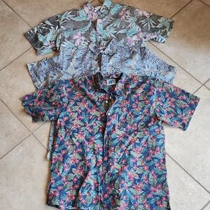 Vintage Sears Mens Store Floral and Patterned Short Sleeve Button Up Shirts